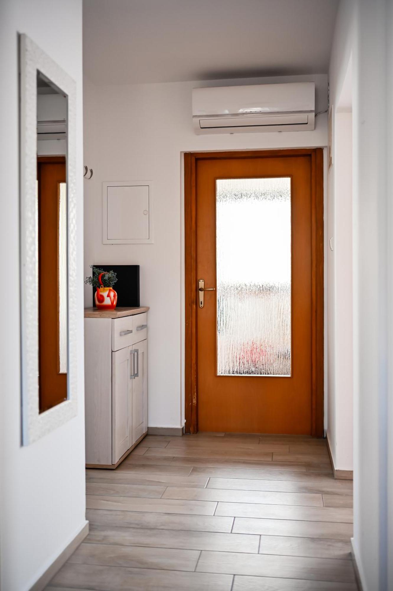 Apartment Barbara ビビニェ エクステリア 写真